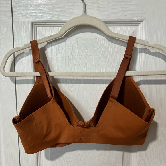 Full coverage bra - Picture 2 of 3